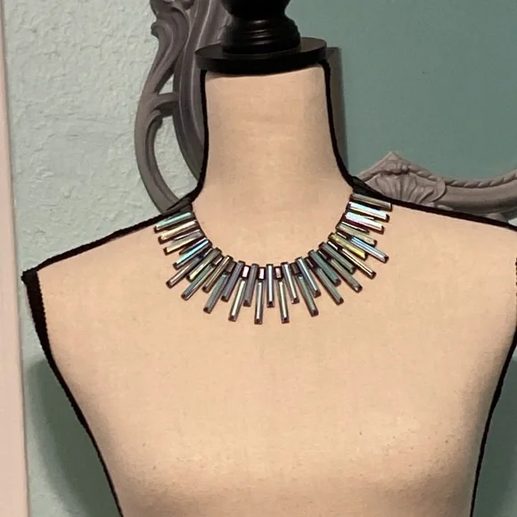 Kendra Scott Kaplan statement necklace - Picture 4 of 8